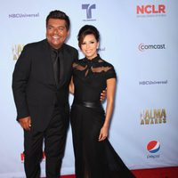 Eva Longoria y George Lopez, los presentadores de los Premios Alma 2012