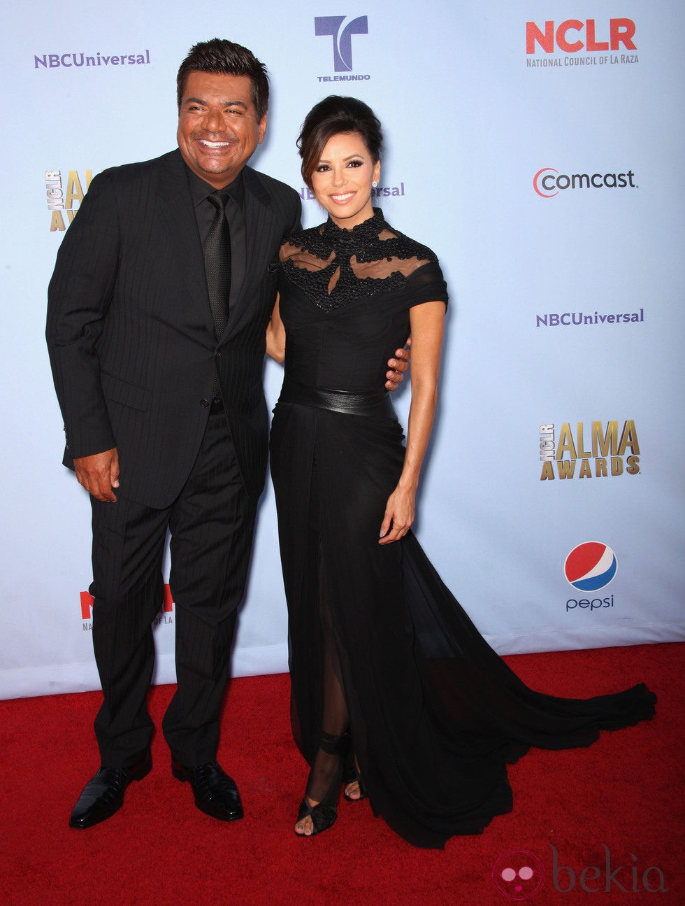 Eva Longoria y George Lopez, los presentadores de los Premios Alma 2012