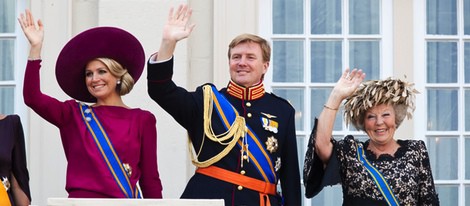 La Reina Beatriz y los Príncipes Guillermo y Máxima en la apertura del Parlamento de Holanda