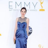 Michelle Dockery en la alfobra roja de los Emmy 2012