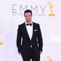 Reid Scott en la alfombra roja de los Emmy 2012