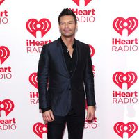 Ryan Seacrest en el festival de música IHeartRadio 2012