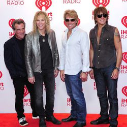 Bon Jovi en el festival de música IHeartRadio 2012