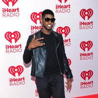 Usher en el festival de música IHeartRadio 2012