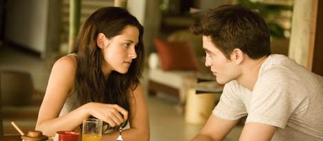 Escena de 'Amanecer. Parte 1' con Robert Pattinson y Kristen Stewart