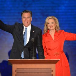 Mitt Romney y su mujer Ann en una Convención Republicana