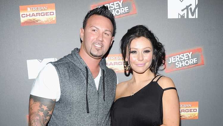 Jenni 'Jwoww' de Jersey Shore con su prometido Roger Mathews