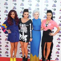 Jade Thirlwall, Jesy Nelson, Perrie Edwards y Leigh-Anne Pinnock en los Teen Awards 2012