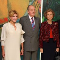 Carmen Cervera y los Reyes Juan Carlos y Sofía en el 20 aniversario del Museo Thyssen-Bornemisza