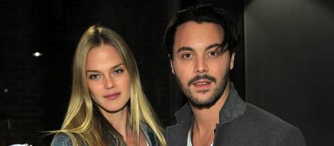 Jack Huston y Shannan Click