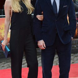 Guy Ritchie y Jacqui Ainsley en el estreno de 'African Cats'