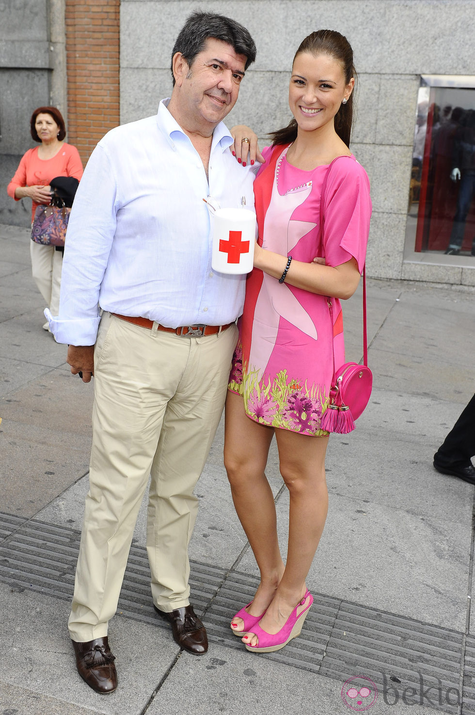 María Jesús Ruiz y su novio José María Gil el Día de la Banderita 2012