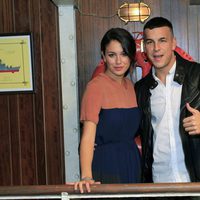 Mario Casas y Blanca Suárez en la presentación de la tercera temporada de 'El Barco'