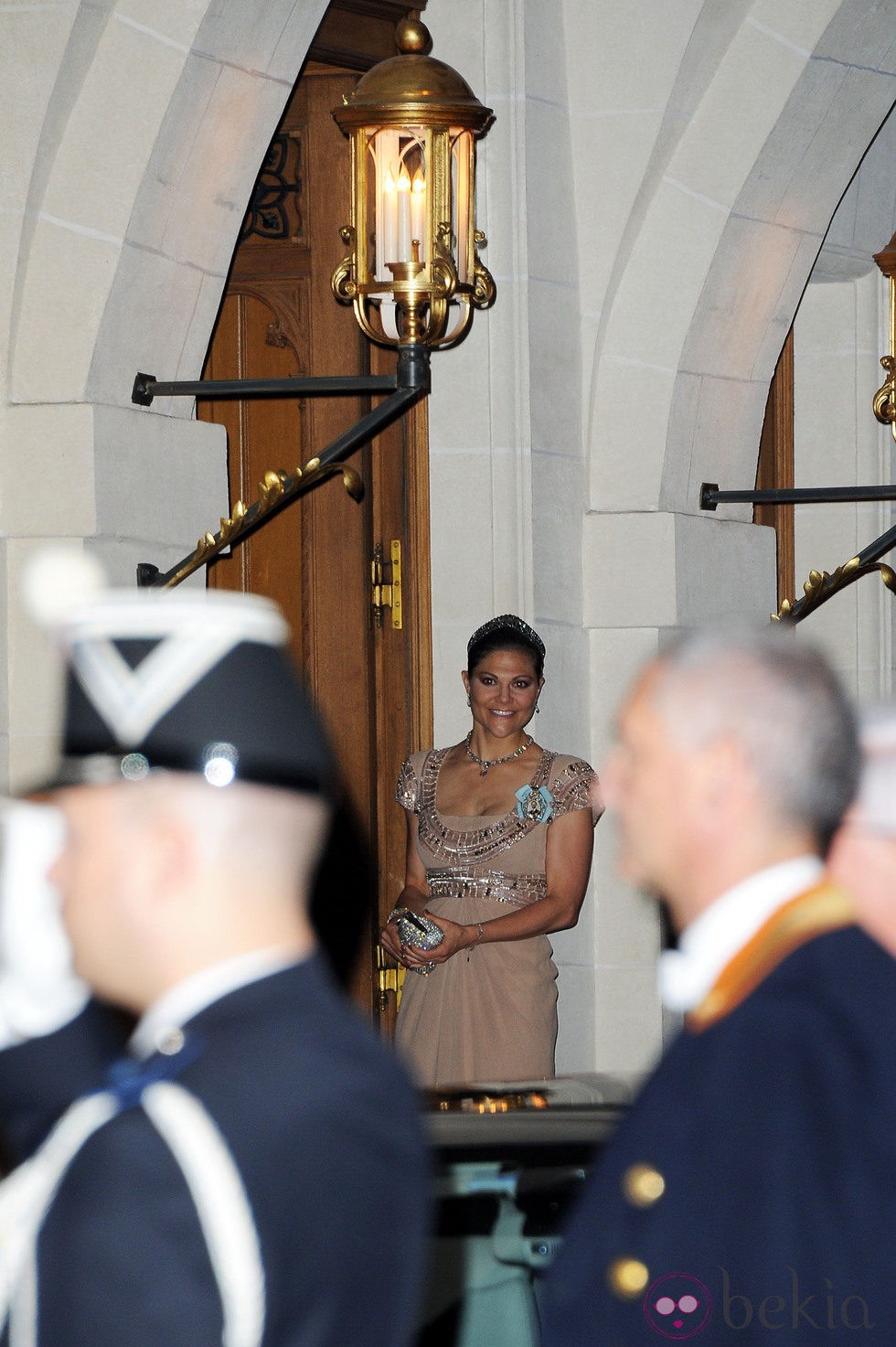 Victoria de Suecia en la cena de gala previa a la boda de Guillermo y Stéphanie