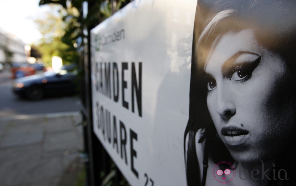 Placa de Camden en homenaje a Amy Winehouse