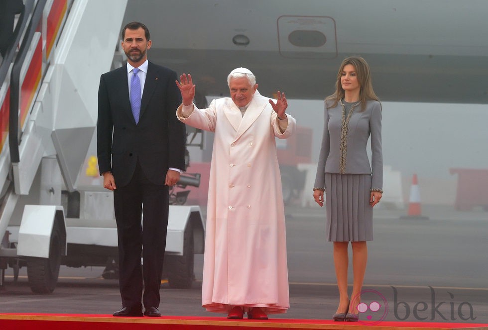 Benedicto XVI con los Príncipes de Asturias