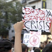 Pancarta contra la visita del Papa en la marcha laica