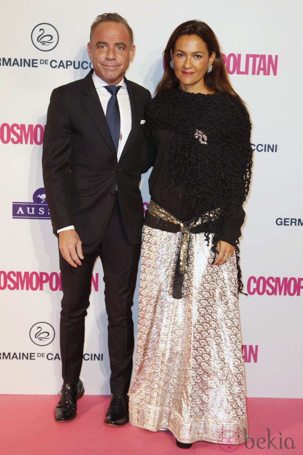 Joaquín Torres y su acompañante en los Premios Cosmopolitan Fun Fearless Female 2012 