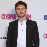 Raúl Arévalo en los Premios Cosmopolitan Fun Fearless Female 2012 