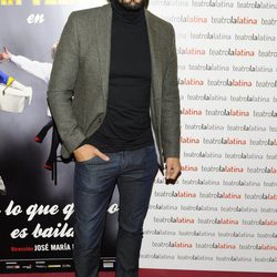 Álex García en el estreno de la obra de teatro 'Yo lo que quiero es bailar'