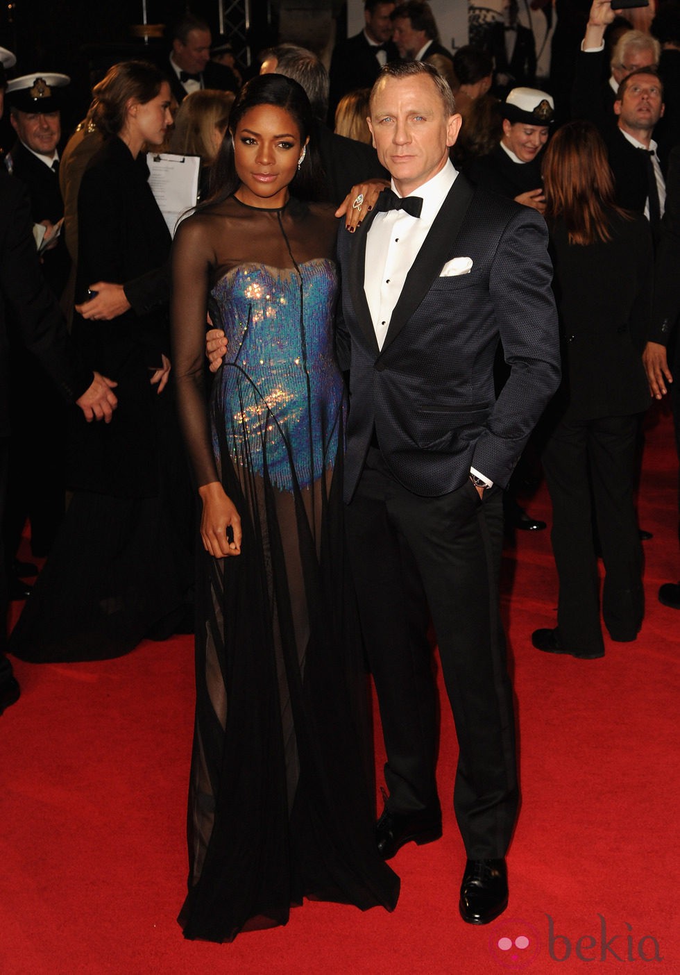 Naomie Harris y Daniel Craig en el estreno de 'Skyfall' en Londres