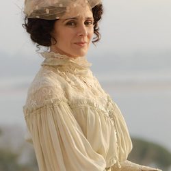 Silvia Marsó en el papel de Adriana para 'Gran Hotel'