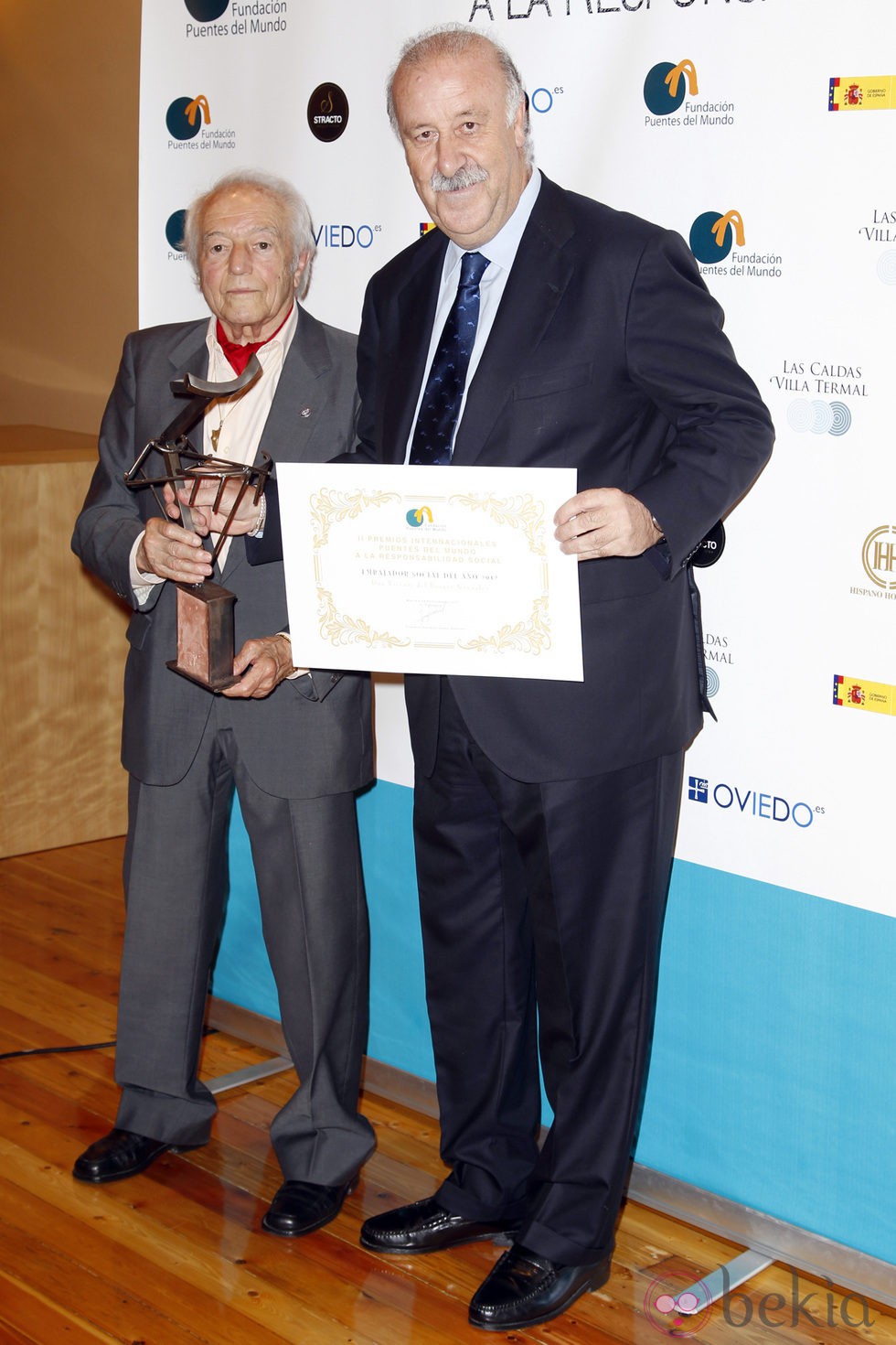 Vicente del Bosque en la entrega de los Premios Puentes del Mundo