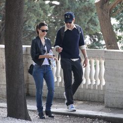 Olivia Wilde y su pareja Jason Sudeikis pasean por los alrededores de Roma