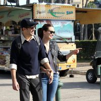 Olivia Wilde y Jason Sudeikis charlan animadamente durante su paseo por Roma