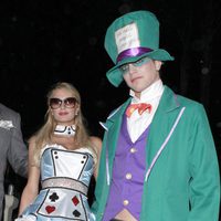 Paris Hilton y River Viiperi juntos en la fiesta de Halloween 2012