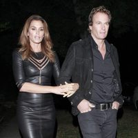 Cindy Crawford disfruta de una noche de Halloween 2012