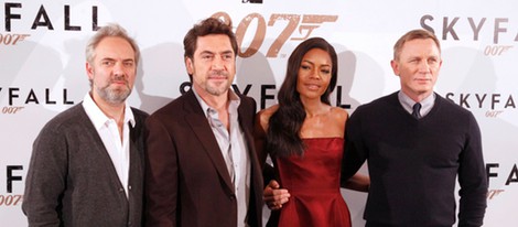 Sam Mendes, Javier Bardem, Naomie Harris y Daniel Craig presentan 'Skyfall' en Madrid