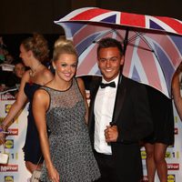 Tonya Couch y Tom Daley en un evento