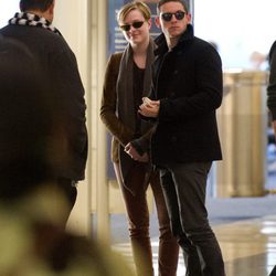 Evan Rachel Wood y Jamie Bell en el aeropuerto de Los Ángeles