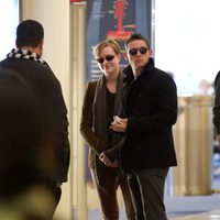 Evan Rachel Wood y Jamie Bell en el aeropuerto de Los Ángeles