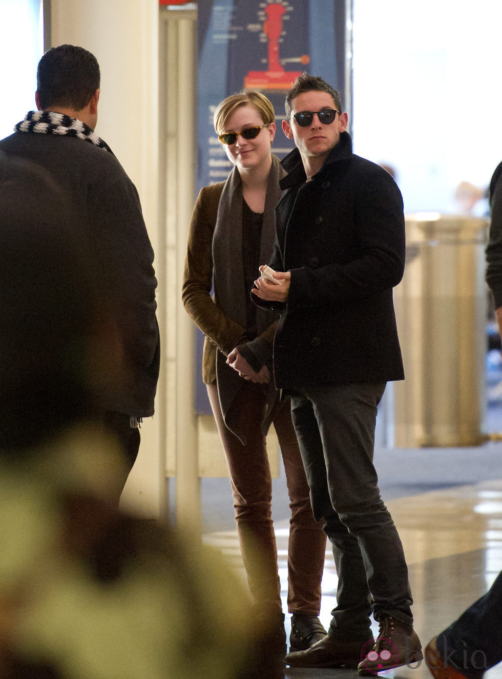 Evan Rachel Wood y Jamie Bell en el aeropuerto de Los Ángeles