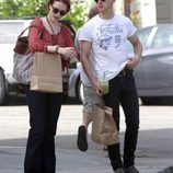 Evan Rachel Wood y Jamie Bell, tarde de compras