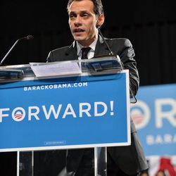 Marc Anthony haciendo campaña a favor de Obama