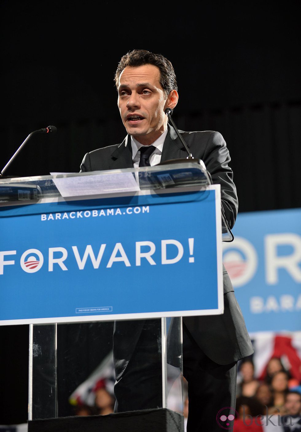 Marc Anthony haciendo campaña a favor de Obama