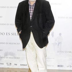 José Luis Cuerda en la presentación de la película 'Todo es silencio'