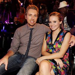 Dax Shepard y Kristen Bell juntos en los premios Do Something Awards 2012