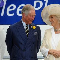 Carlos de Inglaterra y Camilla Parker, muy cómplices en la Melbourne Cup 2012