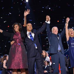 Barack y Michelle Obama junto al vicepresidente Joe y Jill Biden