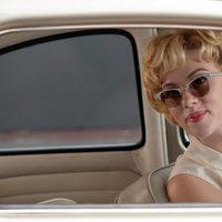 Scarlett Johansson en el coche en 'Hitchcock'