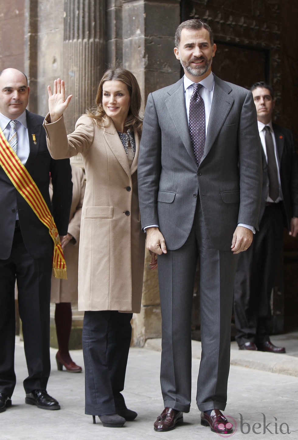 Los Príncipes Felipe y Letizia durante su visita a Alcañiz