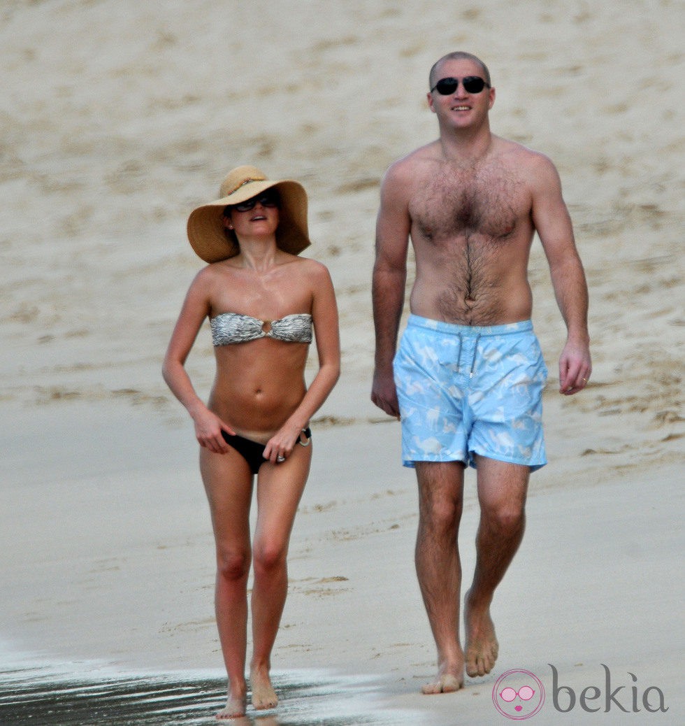 Andrea Corr y su marido en las playas del Caribe