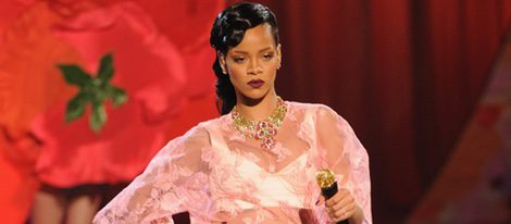 Rihanna 'desfilando' en el Victoria's Secret Fashion Show 2012