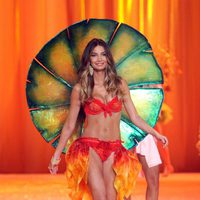 Lily Aldridge en el Victoria's Secret Fashion Show 2012