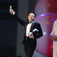 Psy agradece el premio obtenido en los MTV EMA 2012