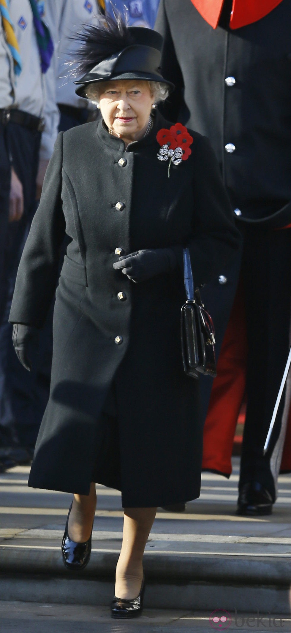 La Reina Isabel II en el homenaje a los caídos en la I Guerra Mundial